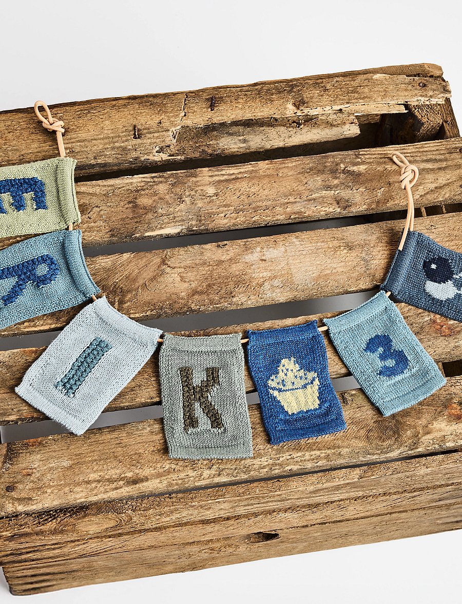 Smallstuff - Knitted letter R, blue - die niedrigsten preise - r blue - 1