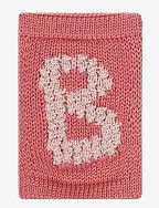 Knitted letter B, rose - B PINK