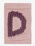Knitted letter D, rose - D PINK
