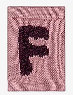 Knitted letter F, rose - F PINK