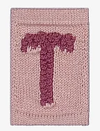 Knitted letter T, rose - T PINK