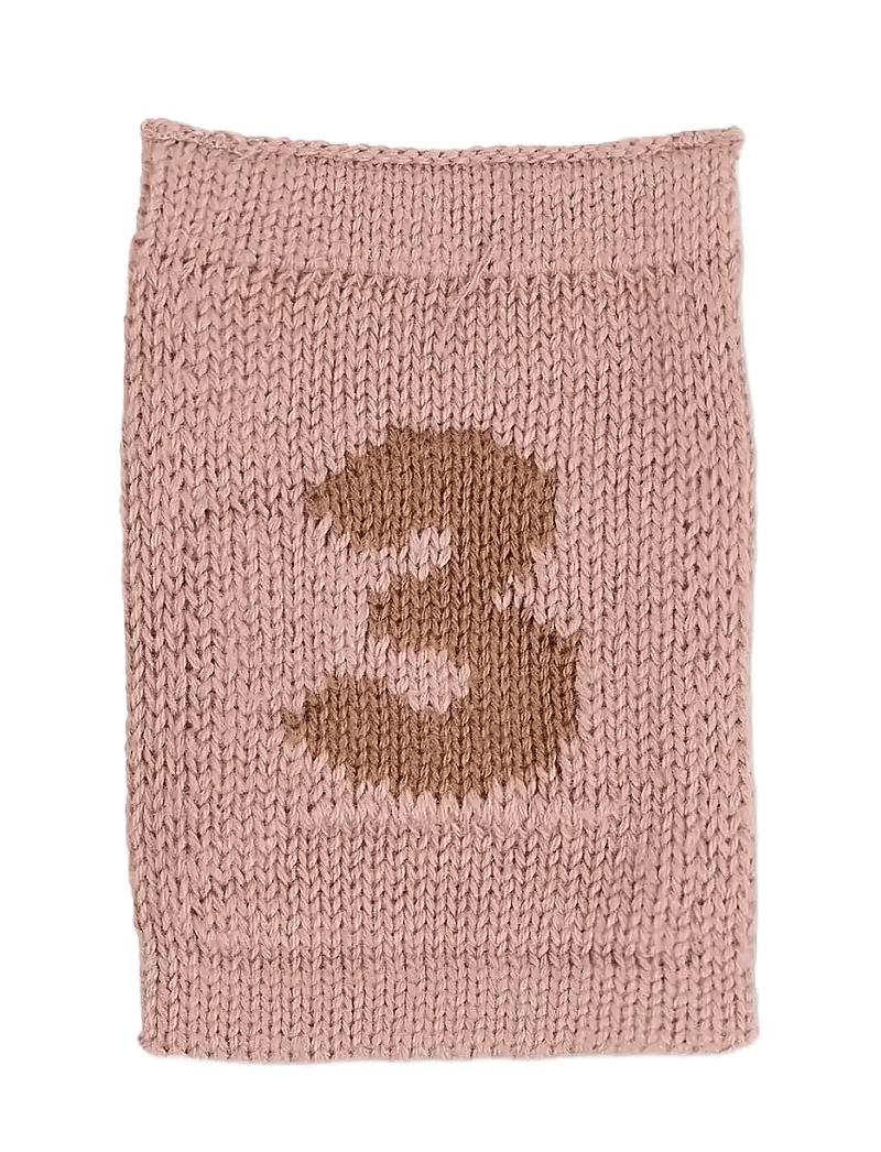 Smallstuff - Knitted flag, 3, rose - dekorative wohnaccessoires - rose - 0