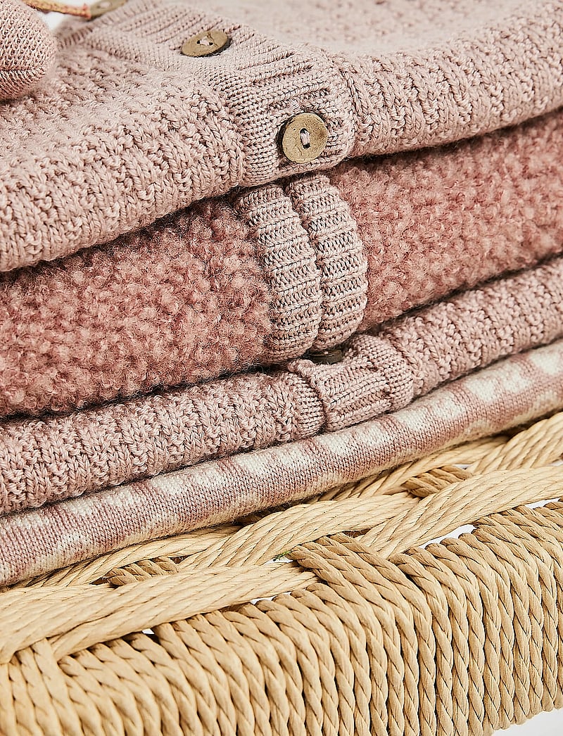 Smallstuff - Vest w. buttons, bouclé merino wool, rose - trøjer - rose - 2