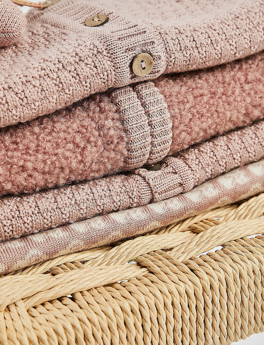 Smallstuff - Vest w. buttons, bouclé merino wool, rose - džemperi - rose - 2