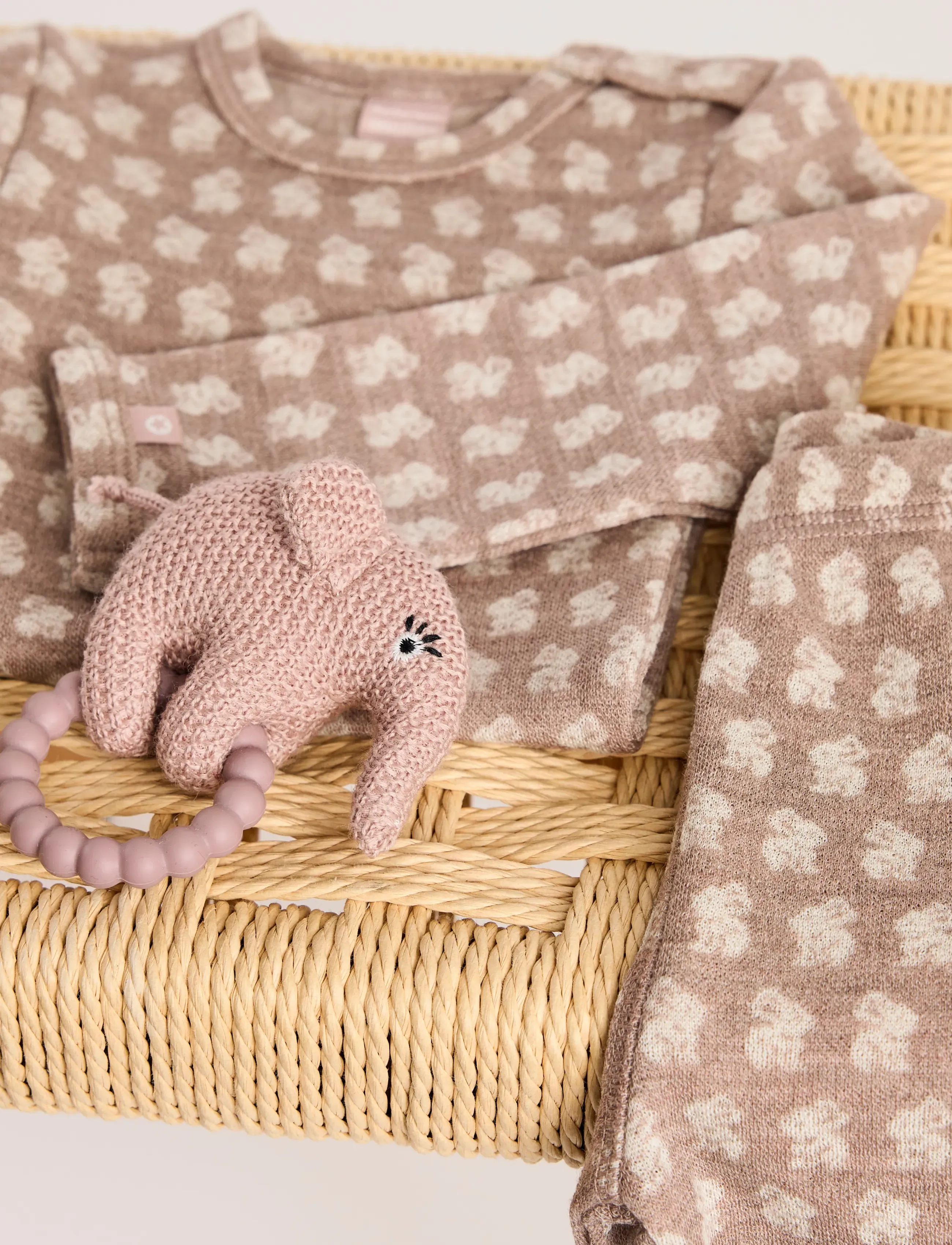 Smallstuff Rattle, Elephant, Merino Wool, Powder, One Size, Baby Spielzeug, Rosa - Rattles, Kinder