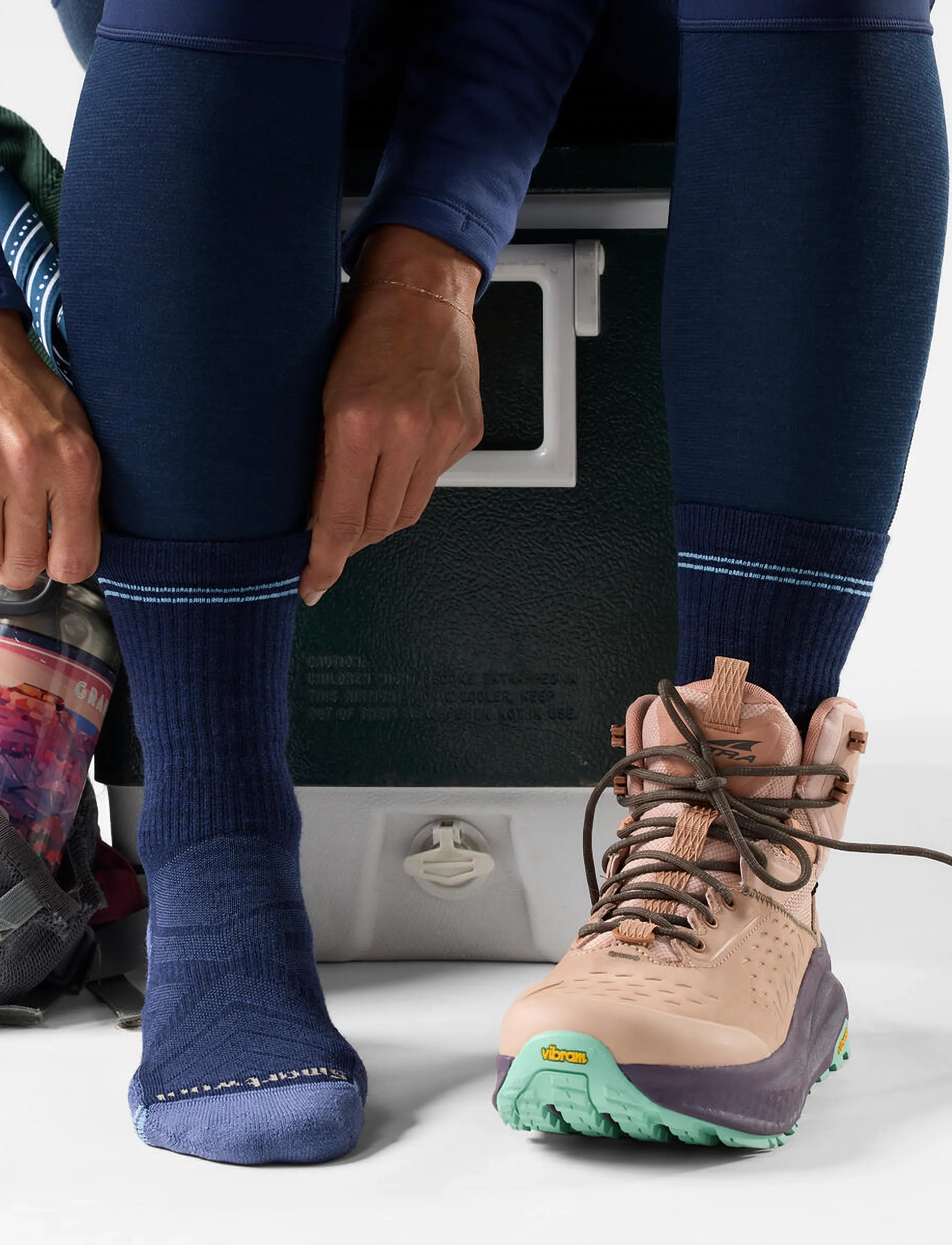Women's Hike Light Cushion Crew Socks
