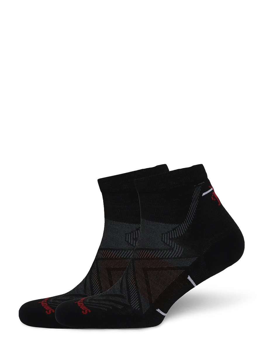 Smartwool - Run Zero Cushion Ankle Socks - träningsstrumpor - black - 1