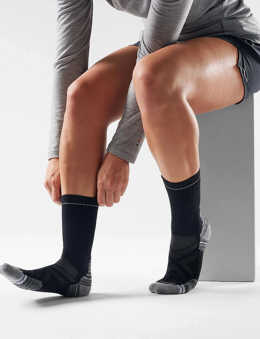 Smartwool - Hike Targeted Cushion Crew Socks - black - 0