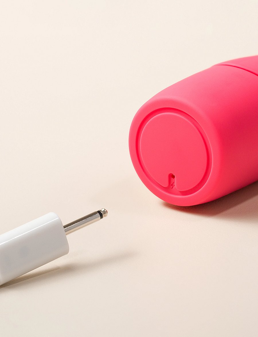 Smile Makers - The Romantic - sex & intimacy - red - 5