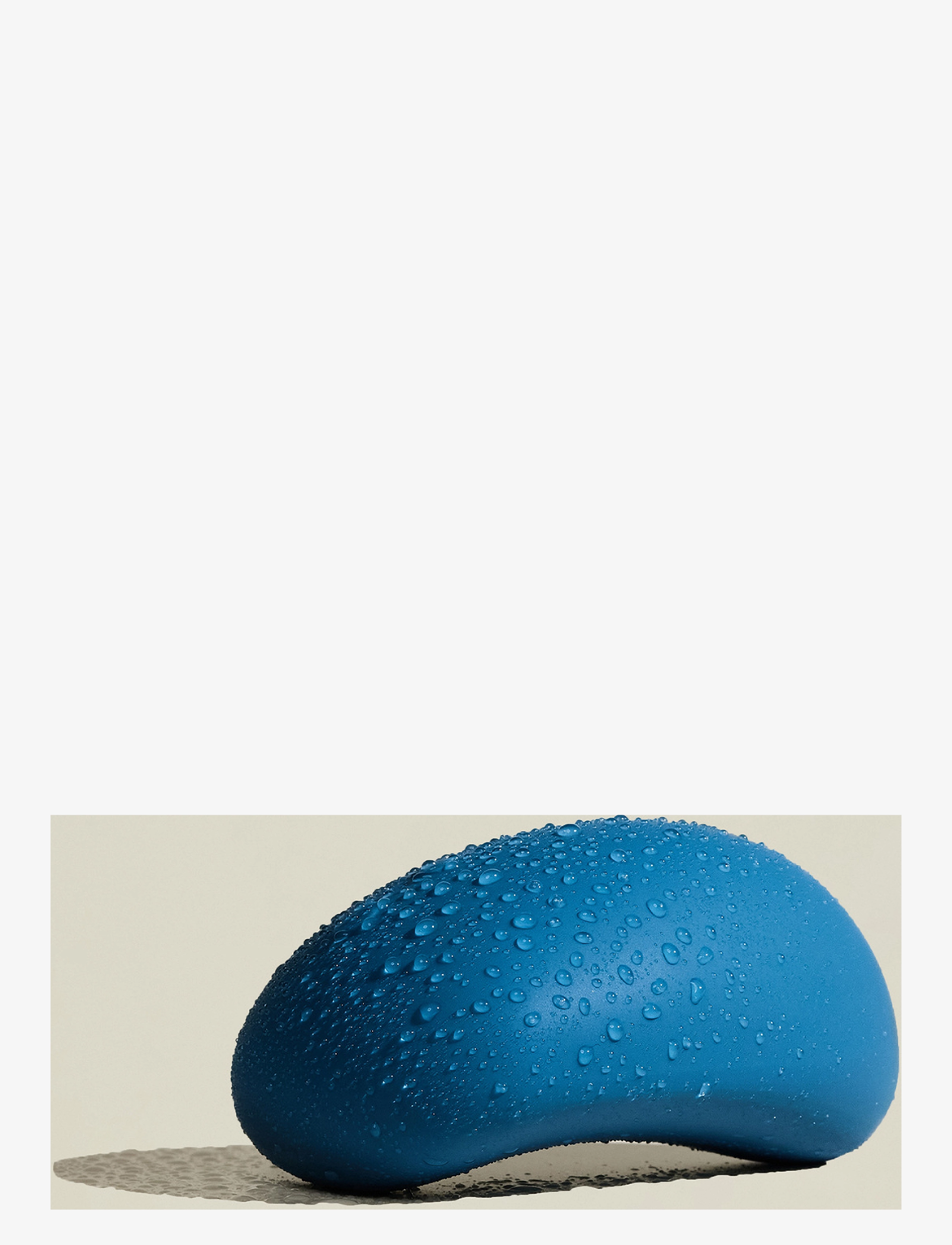 Smile Makers - The Ballerina - sex & intimacy - blue - 4