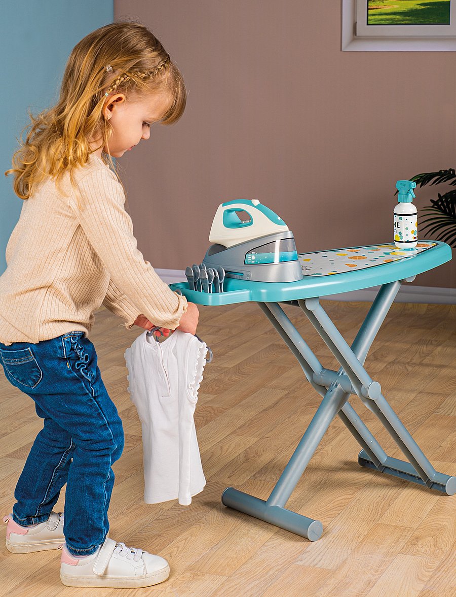 Smoby - Ironing Board + Steam Iron - koristuse mänguasjad - blue - 4