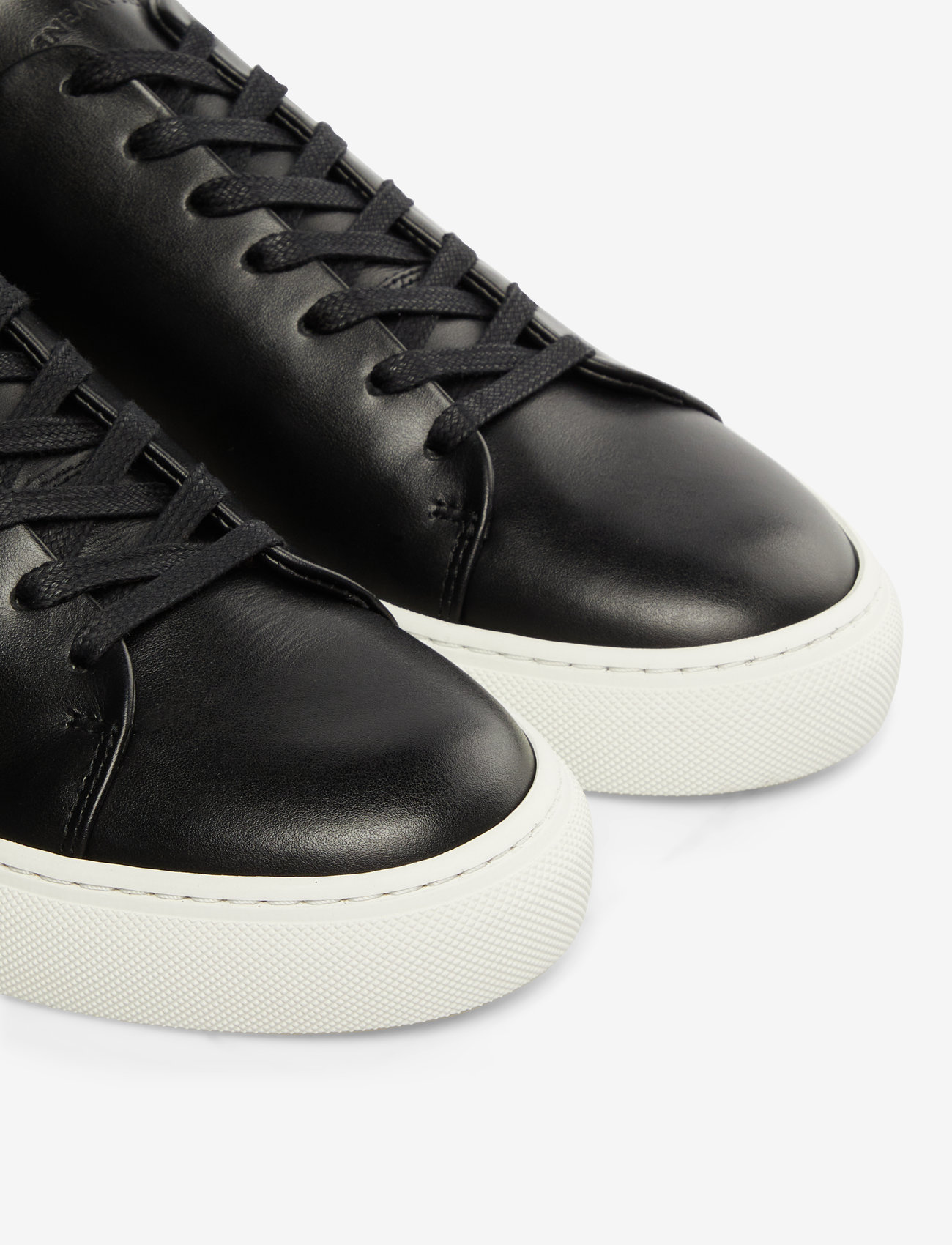 Sneaky Steve - Less Leather Shoe - lave sneakers - black - 4