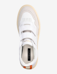 Sneaky Steve - Apex Leather Shoe - låga sneakers - white - 3