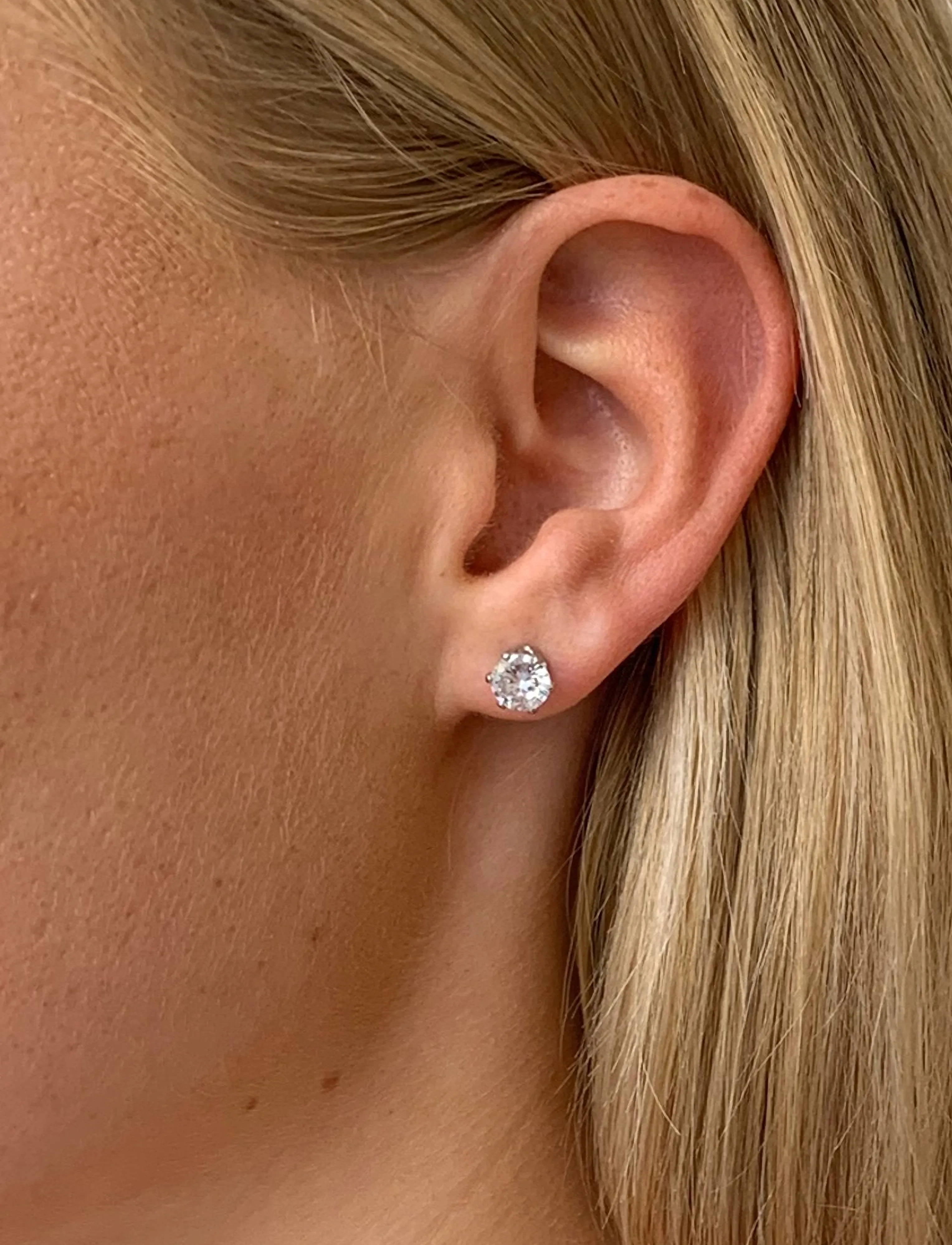 SNÖ of Sweden Lady Small Ear S/Clear - Onesize, One Size, Silver, Øreringe > Ørestikker, Dame