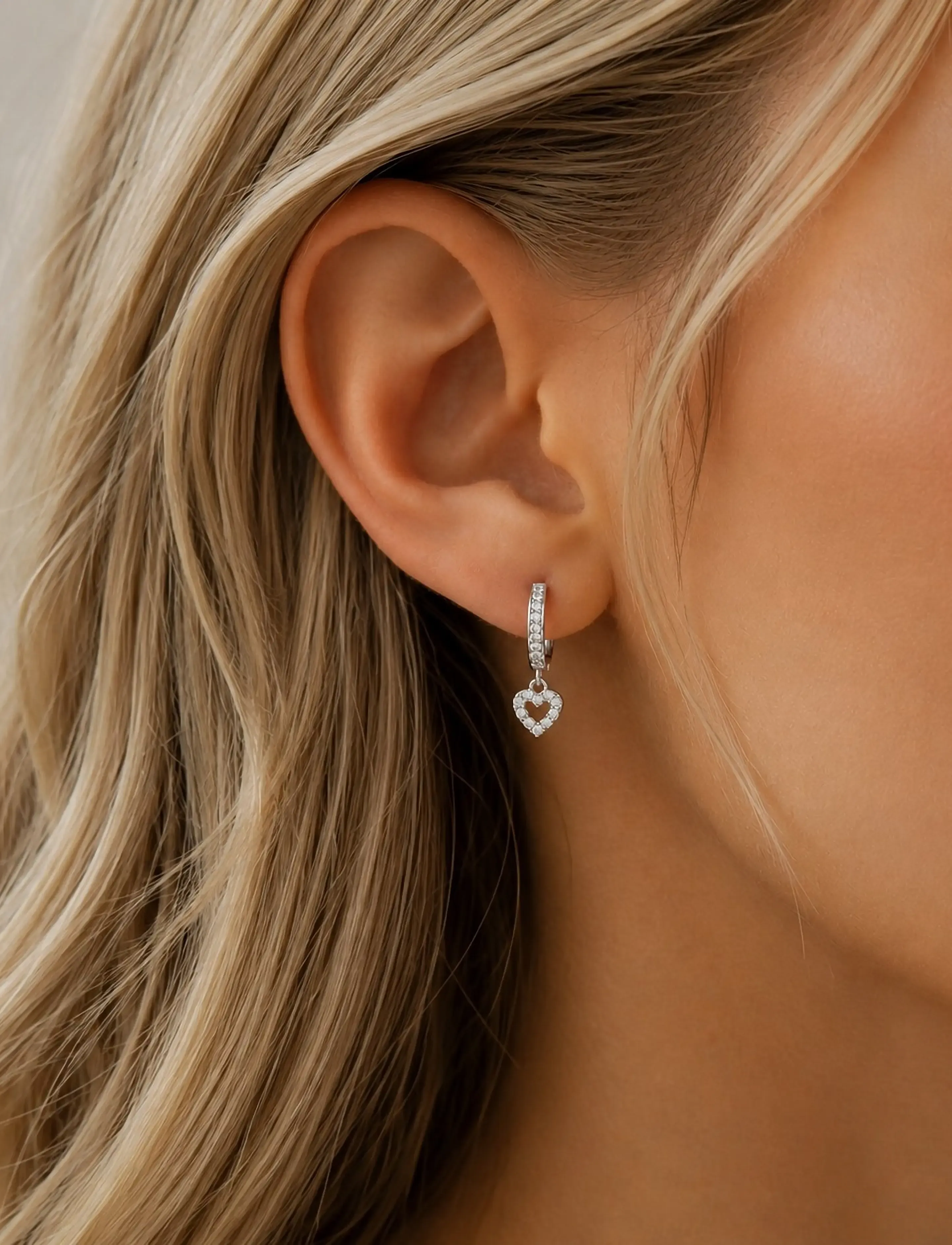 Valentina Round Ear S/Clear