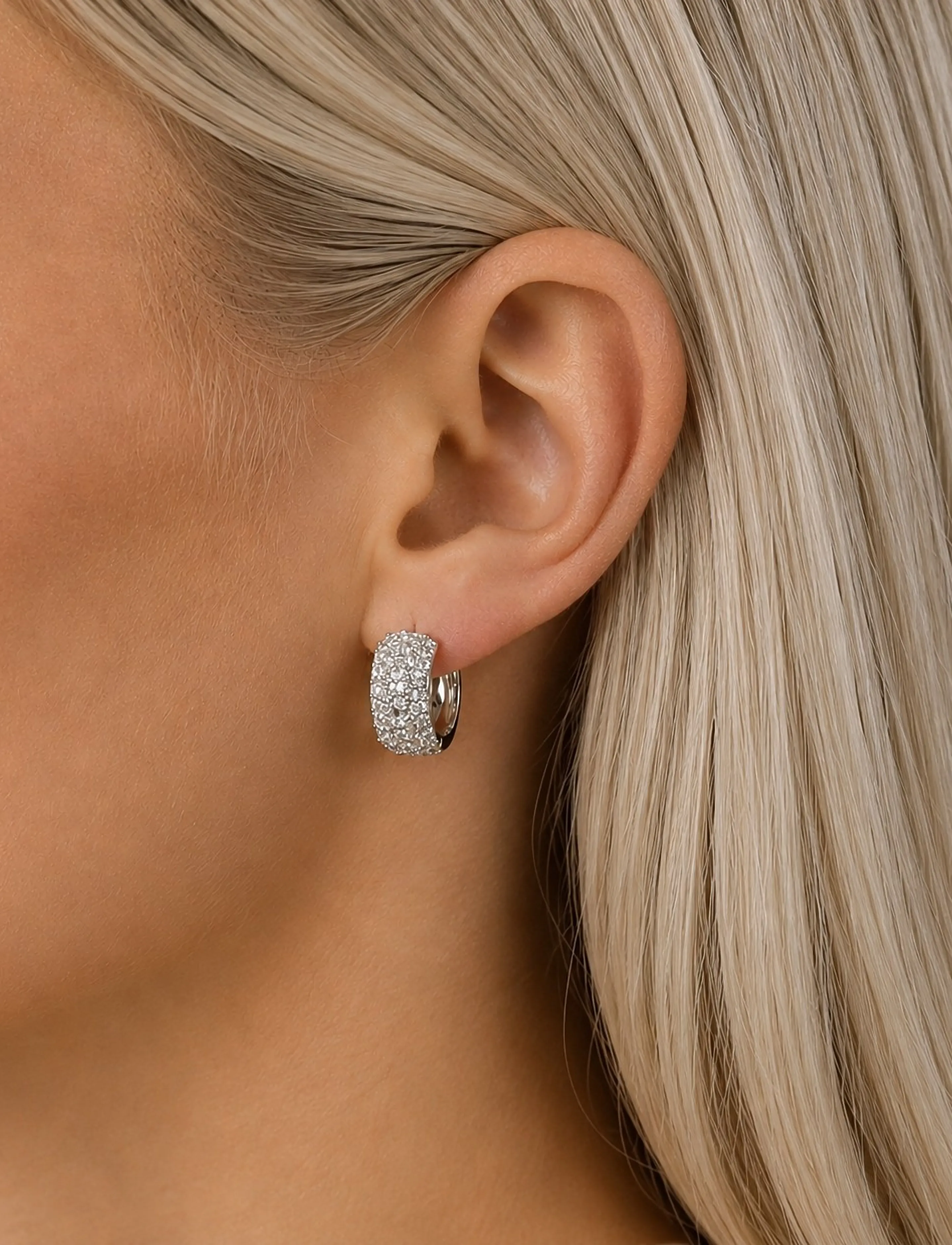 SNÖ of Sweden Copenhagen Wide Ring Ear S/Clear - Onesize, One Size, Silver, Øreringe > Creoler, Dame