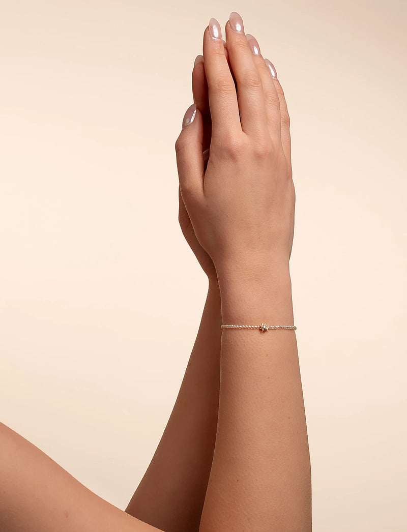 SNÖ of Sweden - Stellaris pendant pearl brace - pärlitest käevõru - g/white - 0