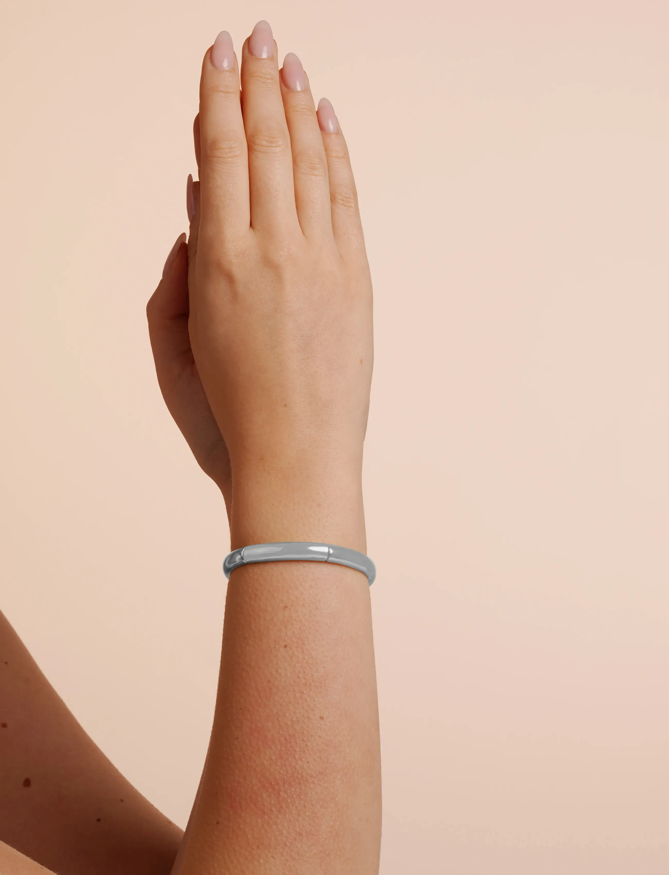 SNÖ of Sweden Brick Oval Small Elastic Brace Plain S - Onesize, One Size, Silver, Armbånd > Armringe, Dame