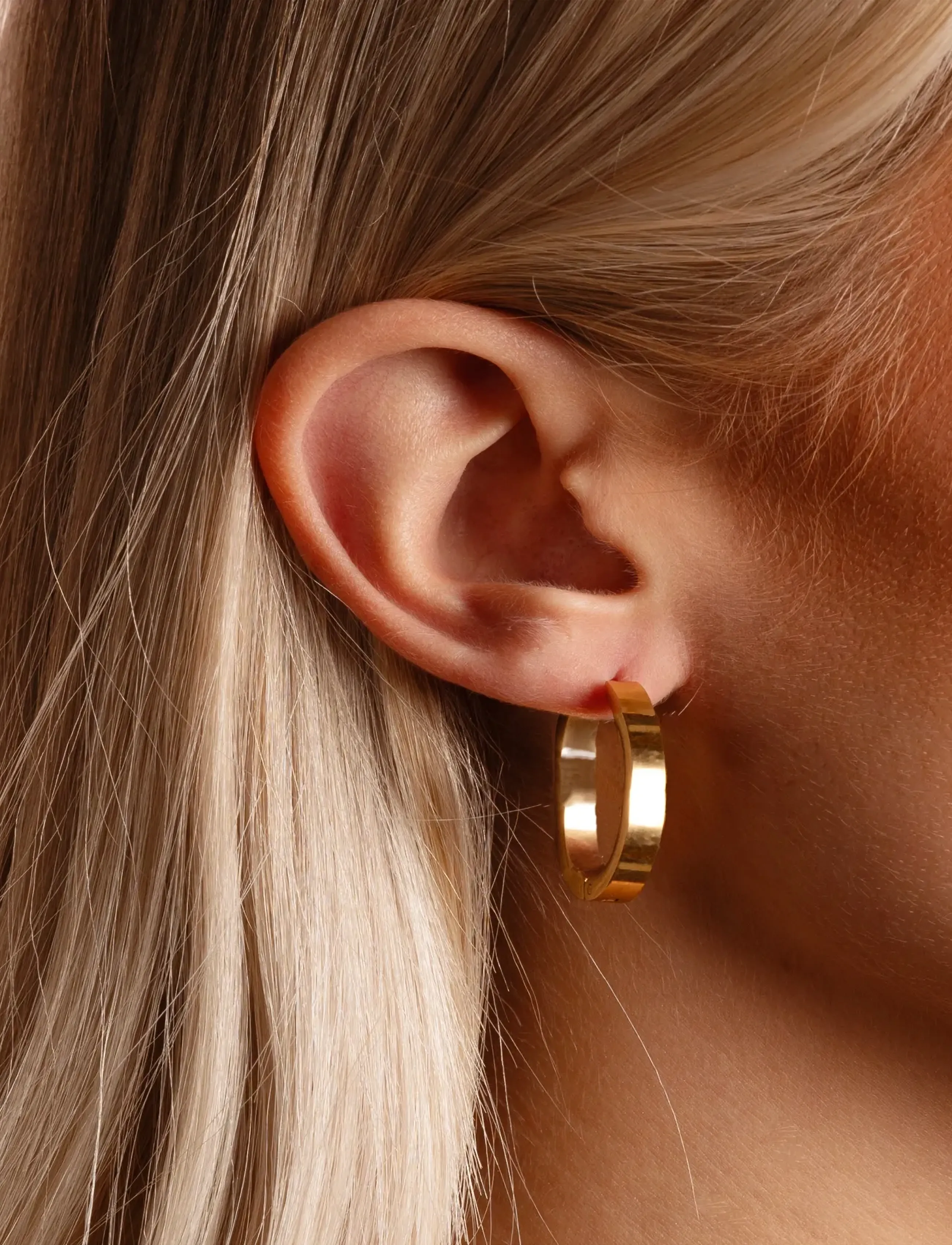 SNÖ of Sweden Liddy Big Ring Ear Plain G-Onesize, One Size, Earrings, Gold - Hoops, Frauen