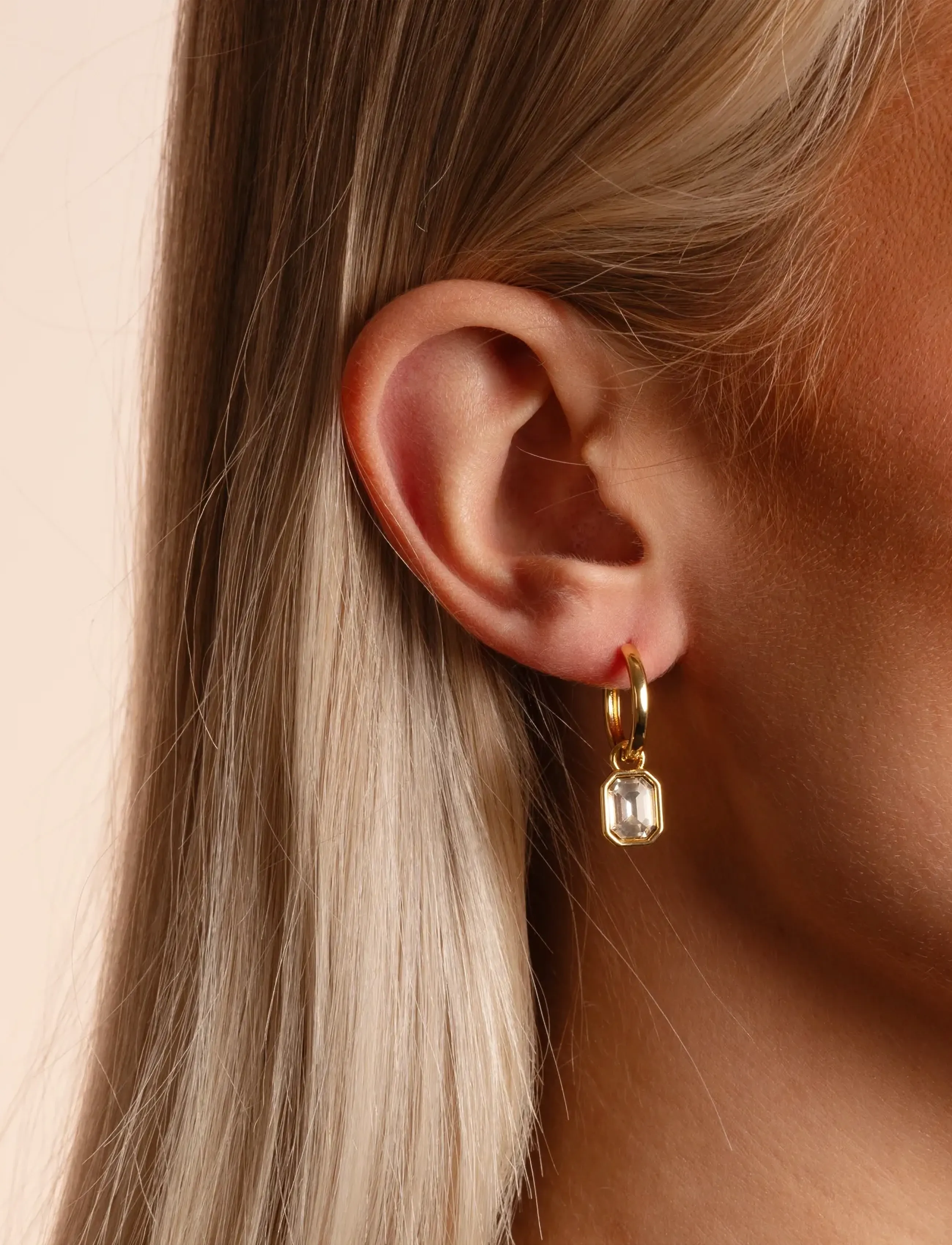 SNÖ of Sweden Cathrine Pendant Ring Ear G/Clear-Onesize, One Size, Earrings, Gold - Hoops, Frauen