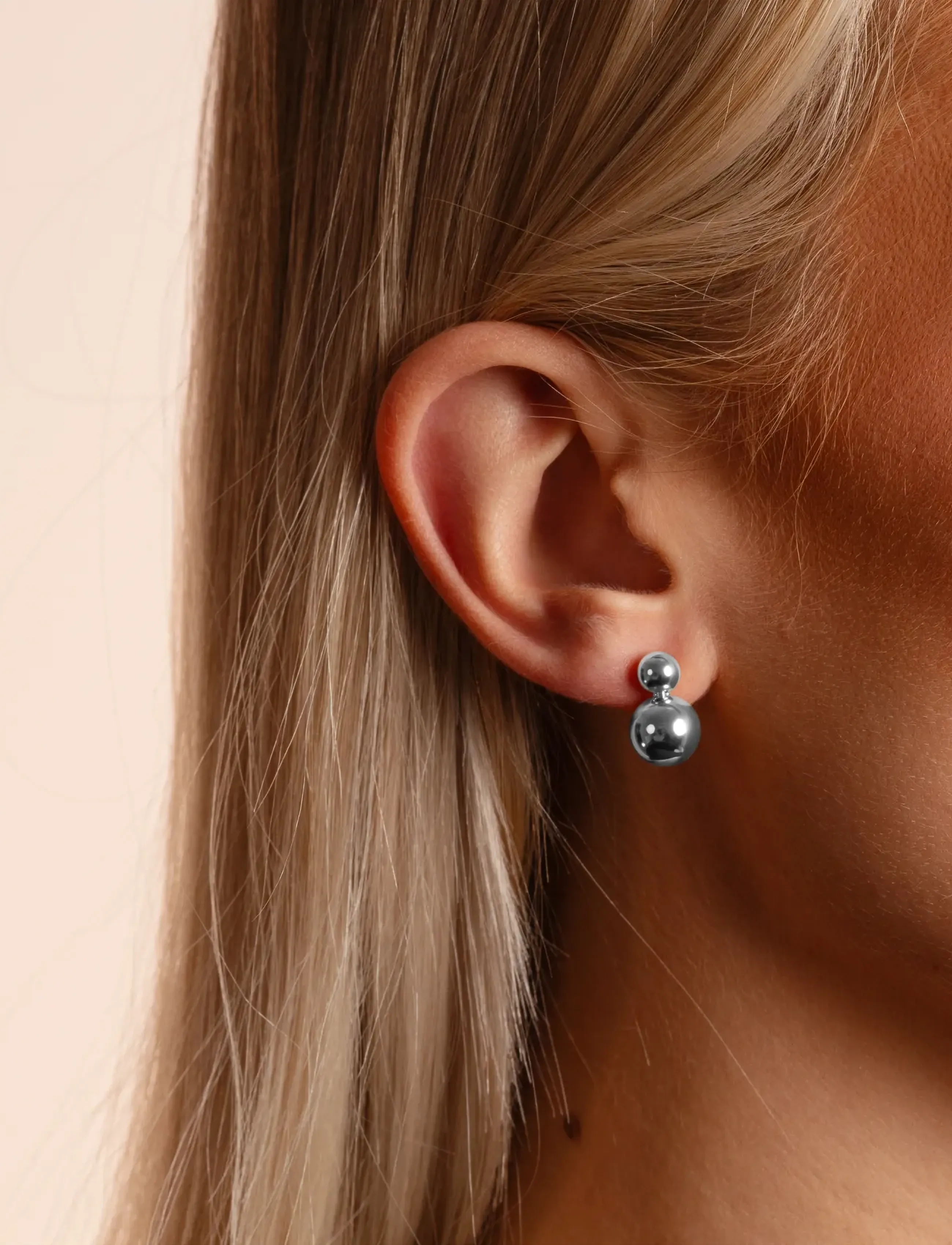 SNÖ of Sweden Bennet Small Double Ear Plain S-Onesize, One Size, Silver, Øreringe > Ørestikker, Dame