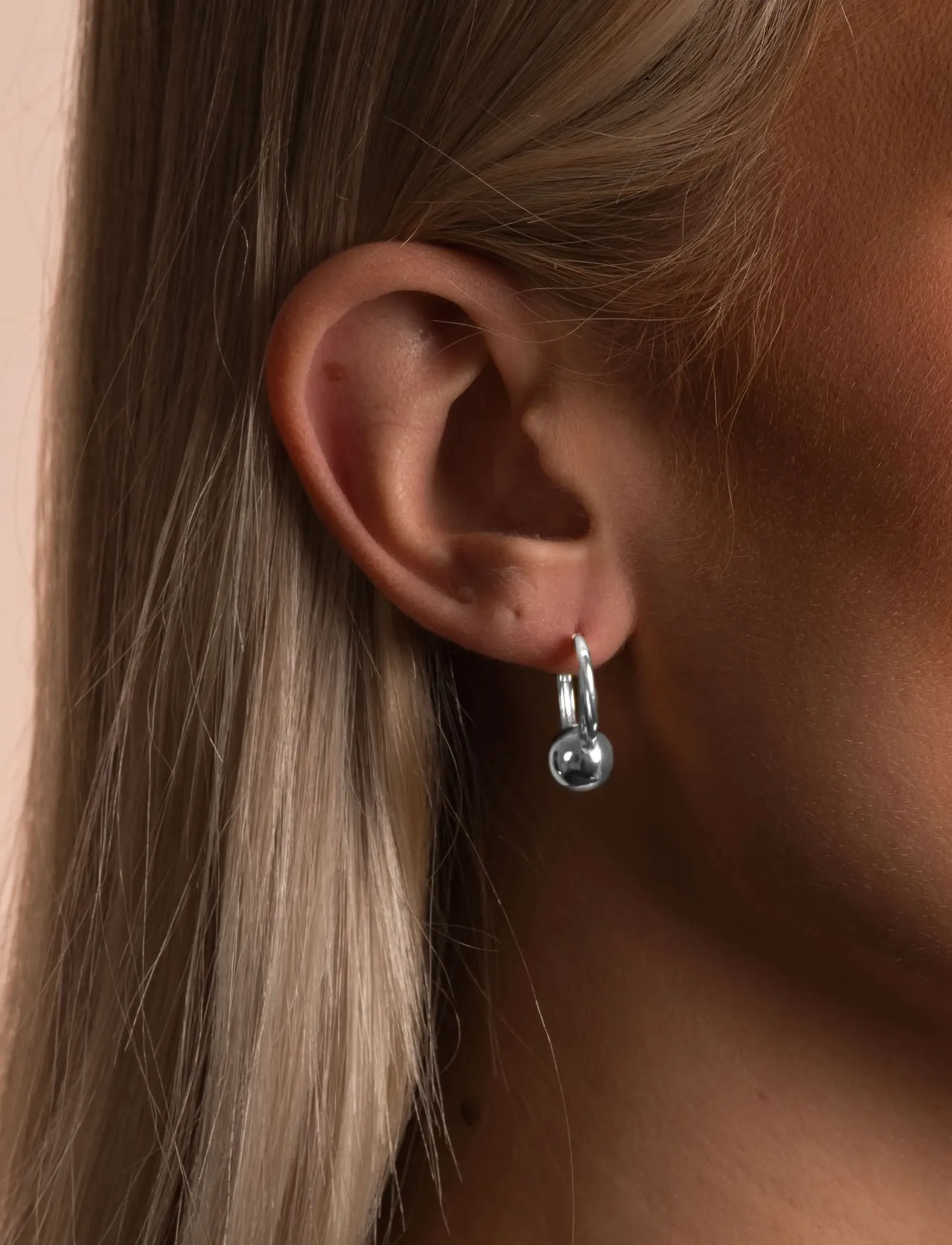 SNÖ of Sweden Bennet Ring Ear Plain S-Onesize, One Size, Silver, Øreringe > Creoler, Dame