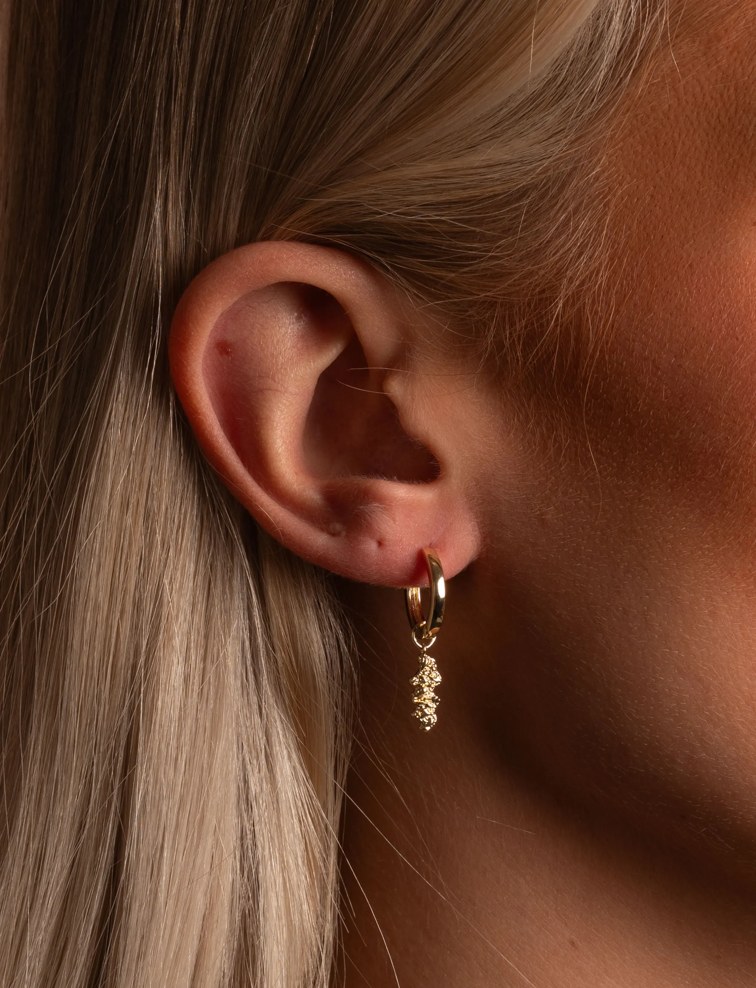 SNÖ of Sweden Cat Pendant Ring Ear Plain G-Onesize, One Size, Gold, Øreringe > Creoler, Dame