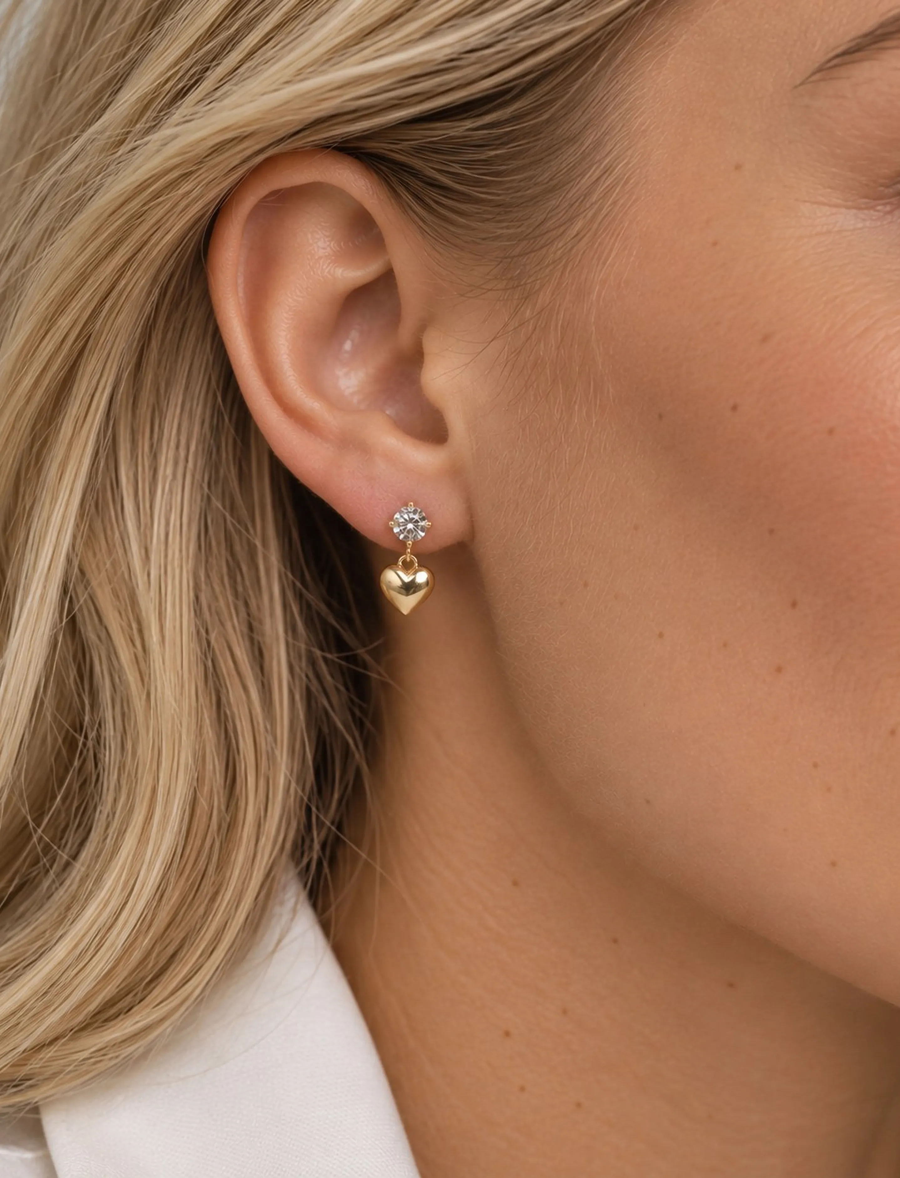 SNÖ of Sweden - Sky heart crystal ear g/clear - Onesize - Øreringe med vedhæng - g/clear - 0