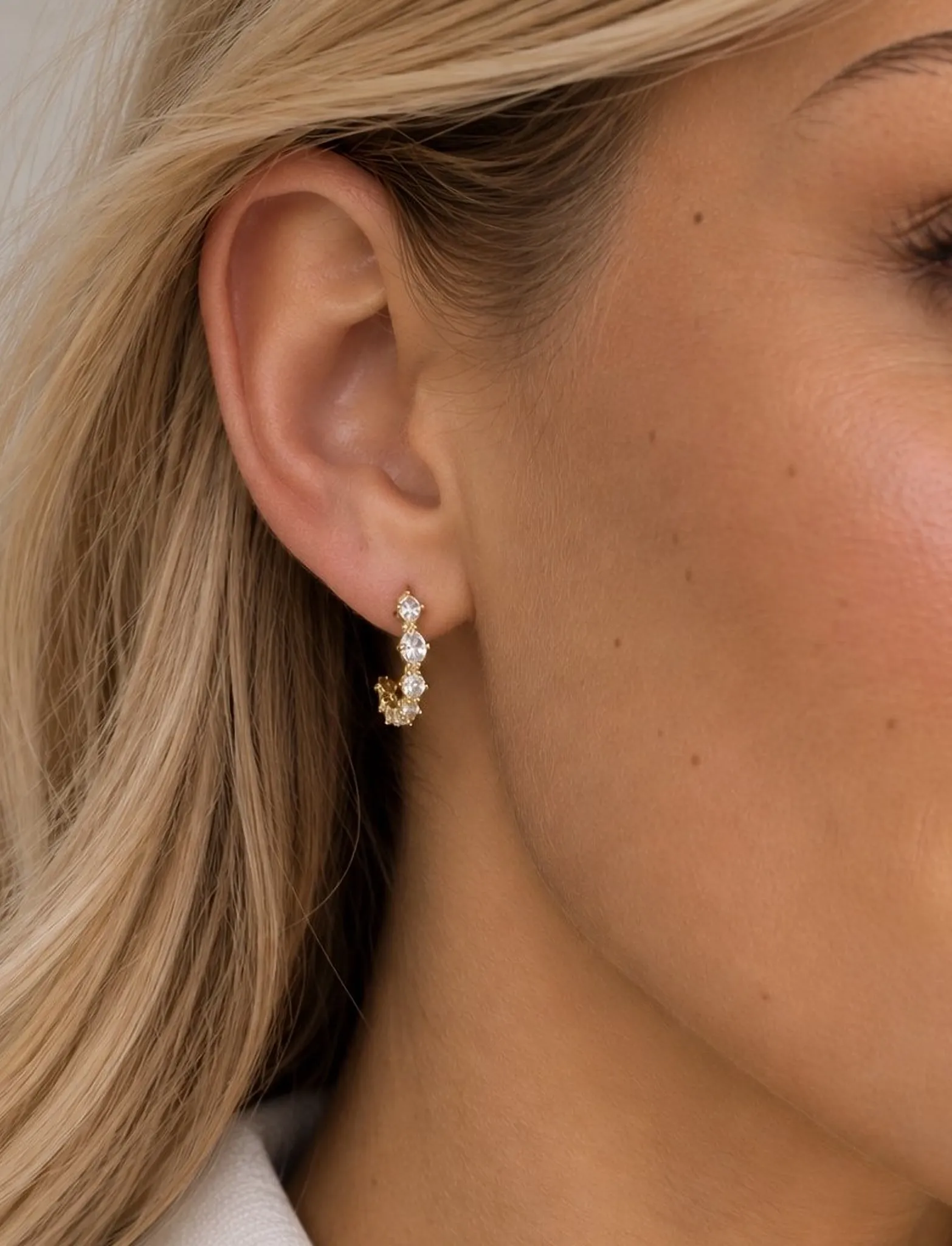 SNÖ of Sweden - Night crystal ear g/clear - Onesize - Øreringe med vedhæng - g/clear - 0