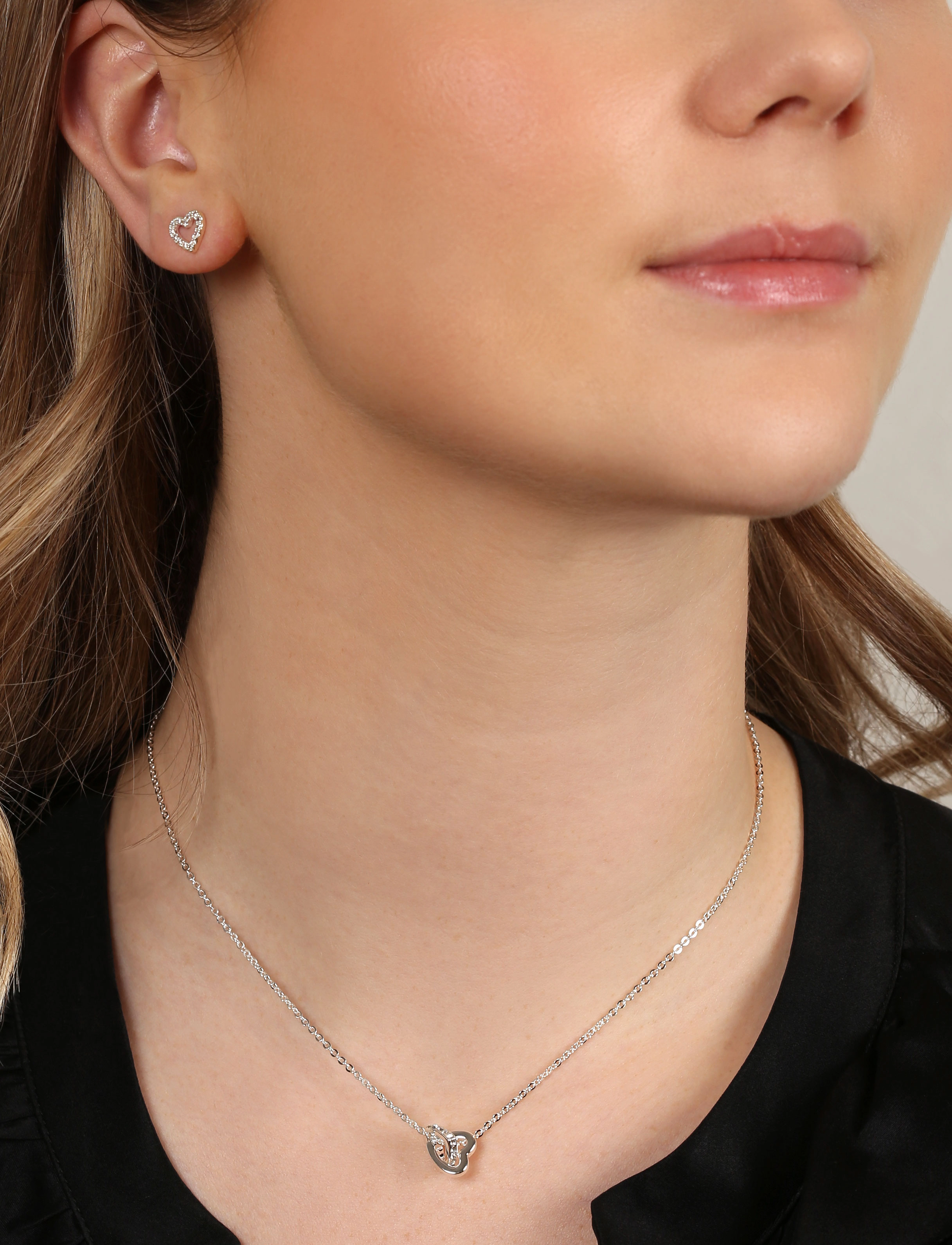 SNÖ of Sweden Connected Pendant Neck Heart 42 S/Clear, One Size 42 cm, Silver, Halskæder > Smukke Halskæder, Dame