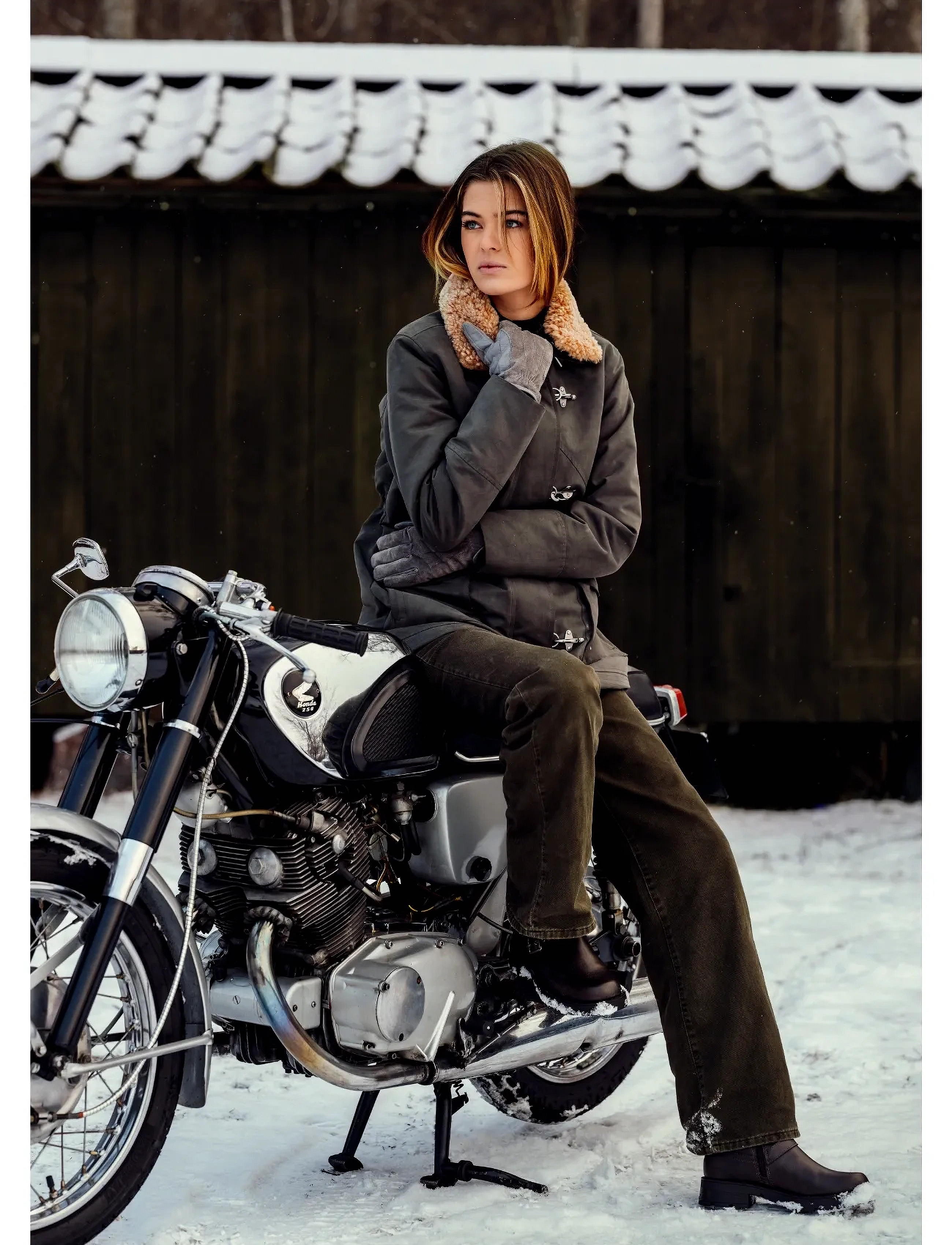 SNOOT Ella Livigno Jkt W, S, Coats, Khakigrün - Winter Frauen