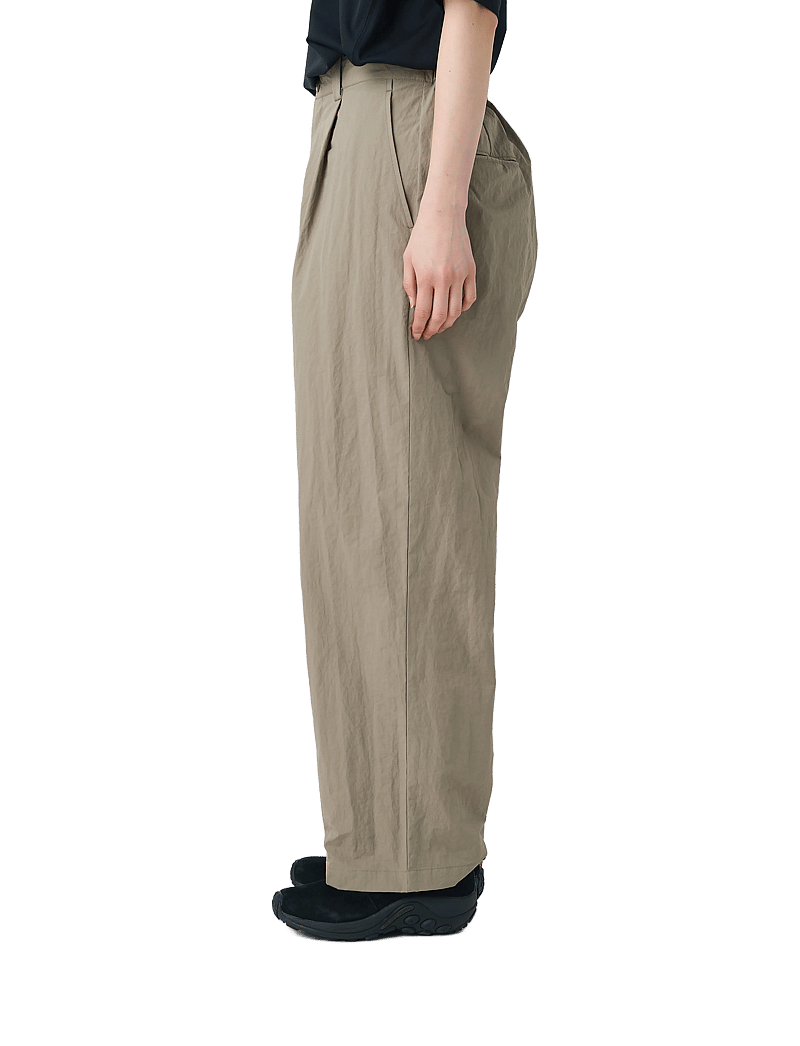 SNOW PEAK - Nylon Washer Trousers - casual trousers - greige - 0