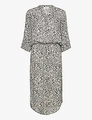 Soaked in Luxury - SLZaya Dress - sukienki koszulowe - black and white ditsy print - 0