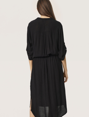 Soaked in Luxury - SLZaya Dress - marškinių tipo suknelės - black - 5