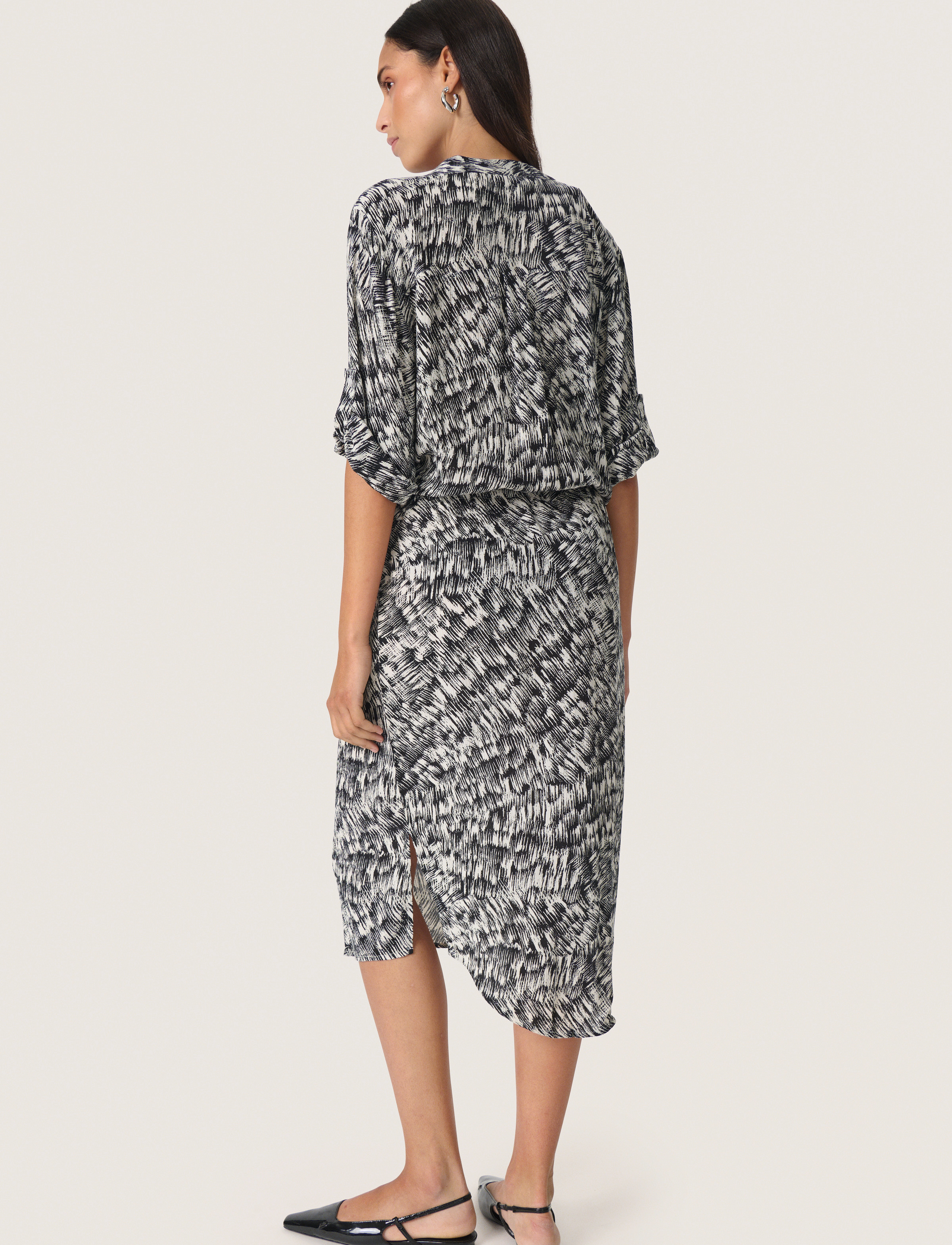 zaya dress soaked in luxury SOAKED IN LUXURY ZAYA DRESS DARK TRICOLOUR PRINT  Colmers Hill Fashion |  Independent Women's Boutique