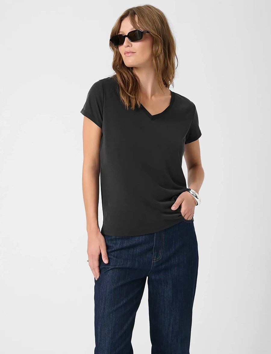 Soaked - SLColumbine V-neck SS - t-shirts - black - 0