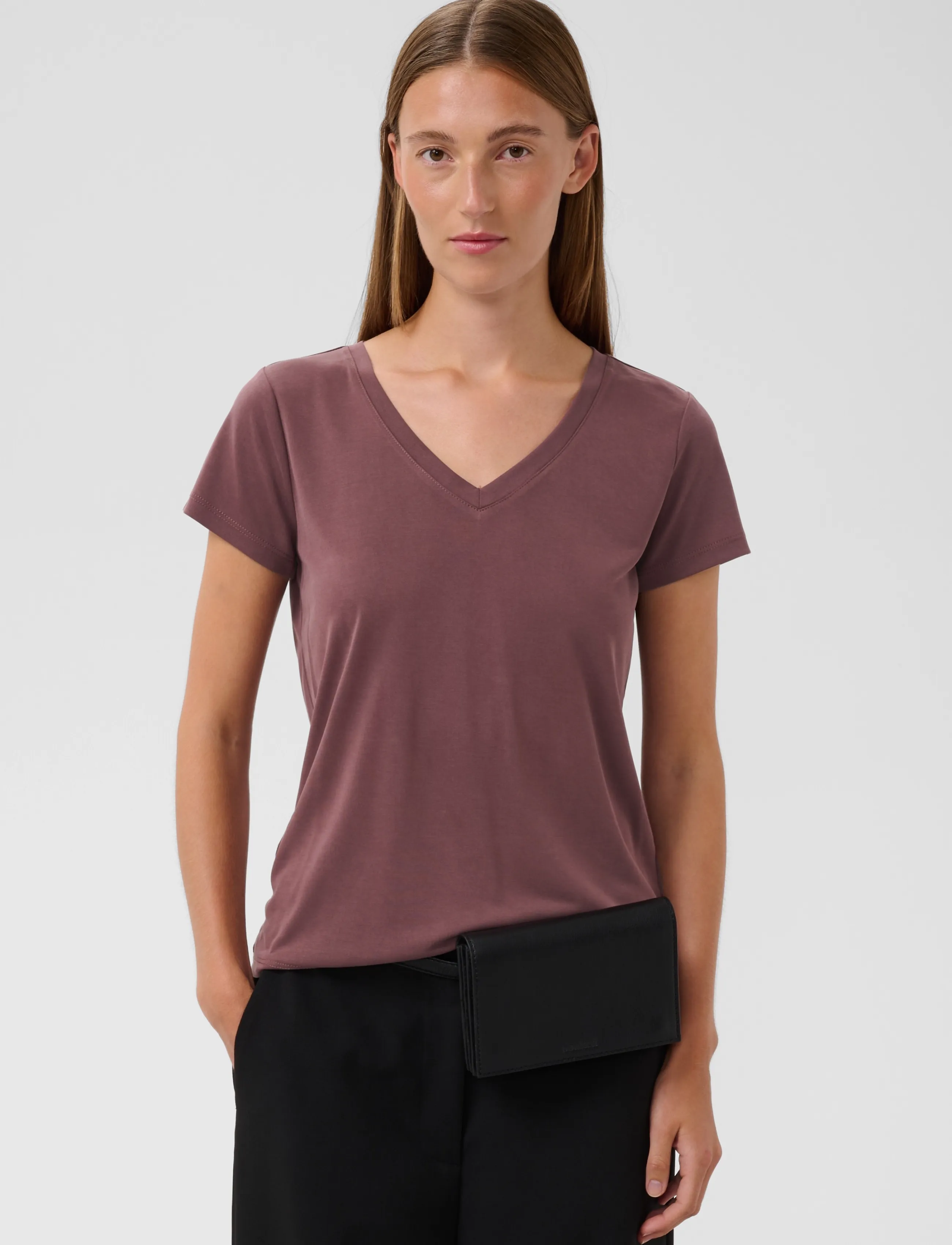 Soaked SLColumbine V-neck SS - Soaked in Luxury - HUCKLEBERRY / burgundy