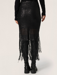 Soaked in Luxury - SLNicole Skirt - midi-rokken - black - 4
