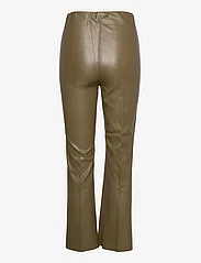 Soaked in Luxury - SLKaylee PU Kickflare Pants - odzież imprezowa w cenach outletowych - beech - 1