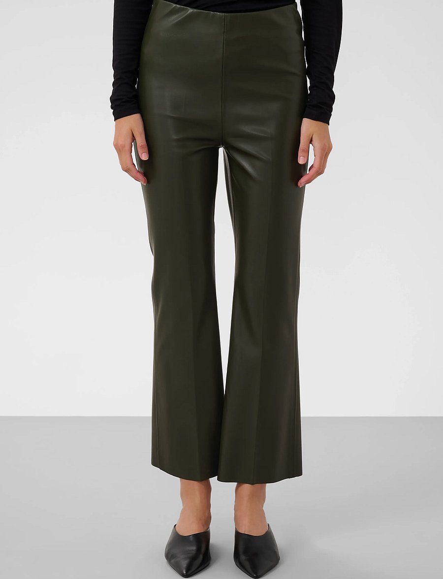 Soaked - SLKaylee PU Kickflare Pants - lederhosen - rosin - 0