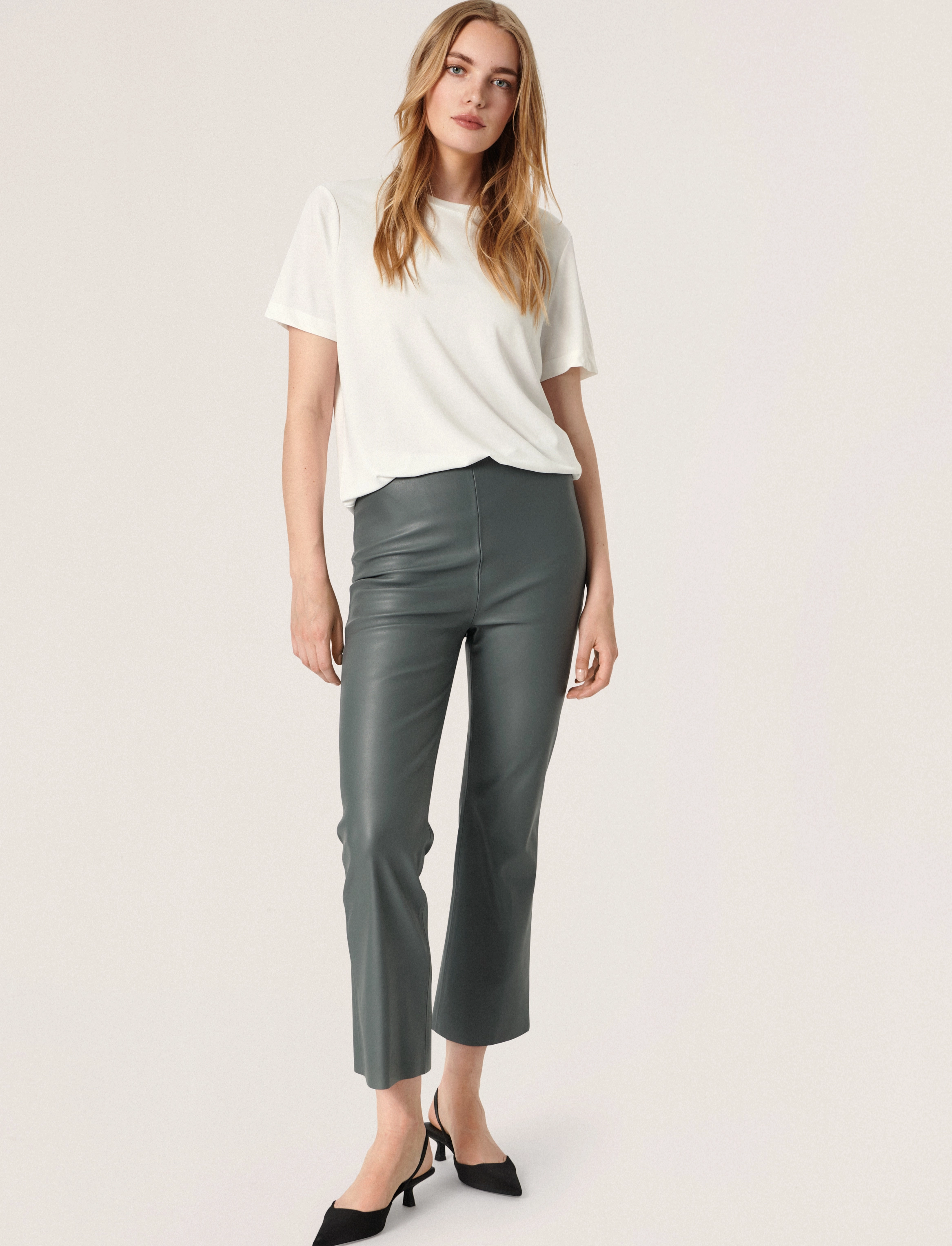 Soaked - SLKaylee PU Kickflare Pants - festtøj til outletpriser - sedona sage - 3