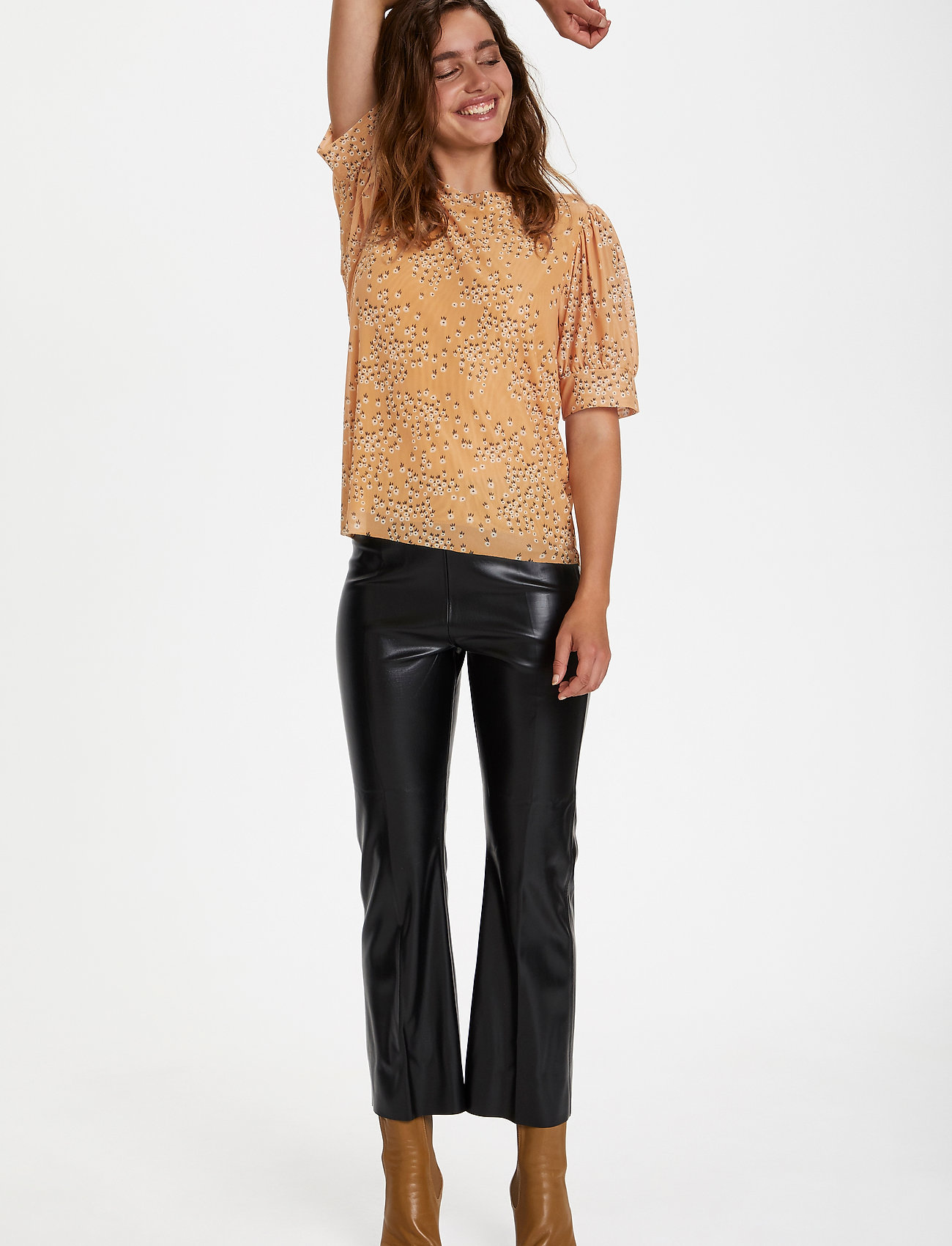 Soaked in Luxury - SLAldora Top SS - golden nugget small flower - 3