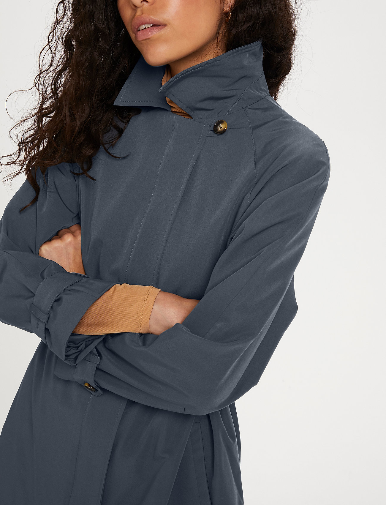 Soaked in Luxury - SLZaria Coat - india ink - 5