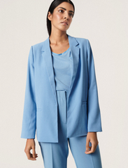 Soaked in Luxury - SLShirley Blazer LS - party wear at outlet prices - allure - 2