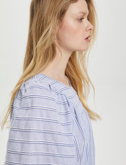 Soaked in Luxury - SLHannie Dress - kurze kleider - blue and white stripes - 5