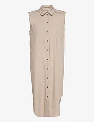 Soaked in Luxury - SLVesper Shirt Dress - skjortekjoler - cobblestone - 1