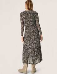 Soaked in Luxury - SLBriley Arine Dress LS - midi dresses - night sky floral - 4