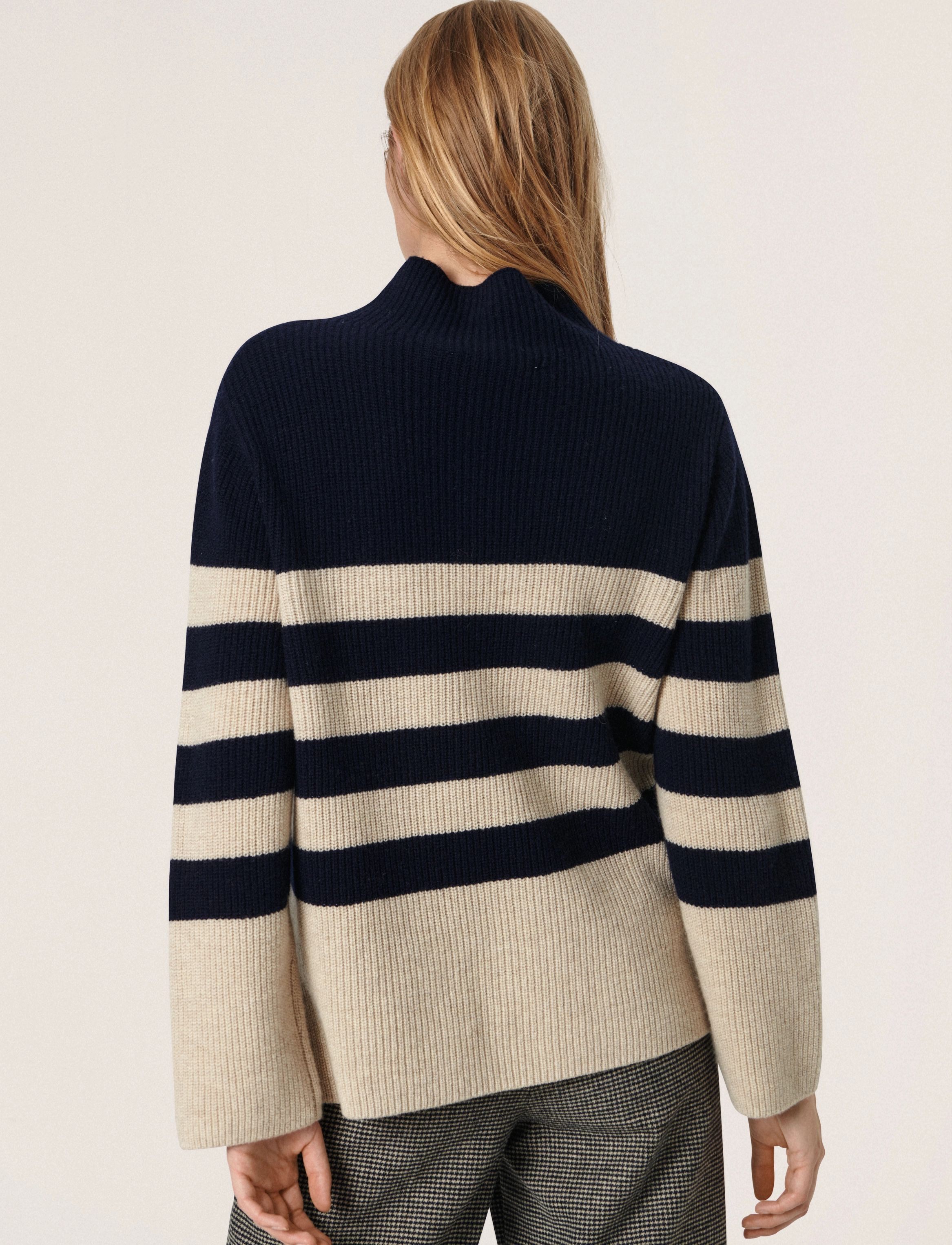 Soaked in Luxury - SLMolina Stripe Pullover LS - night sky w sandshell stripe - 4