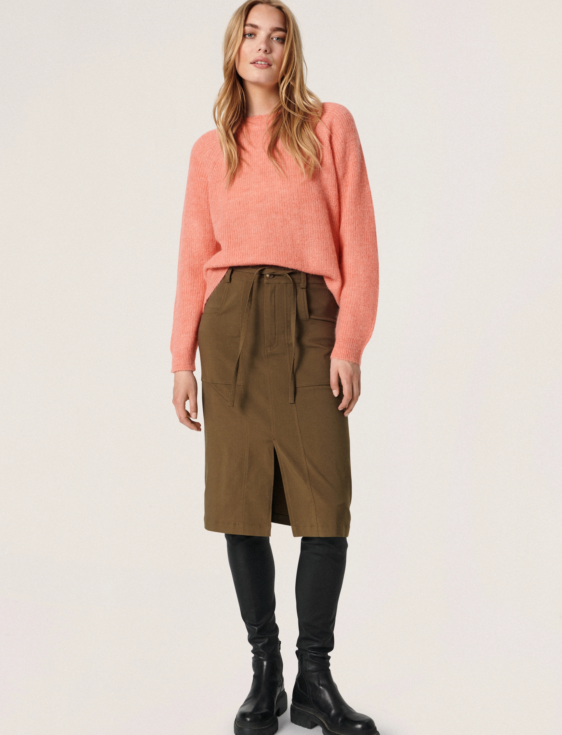 Soaked - SLTuesday Raglan Pullover LS - lantana - 3