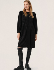 Soaked in Luxury - SLForrest Dress - sukienki krótkie - black - 3